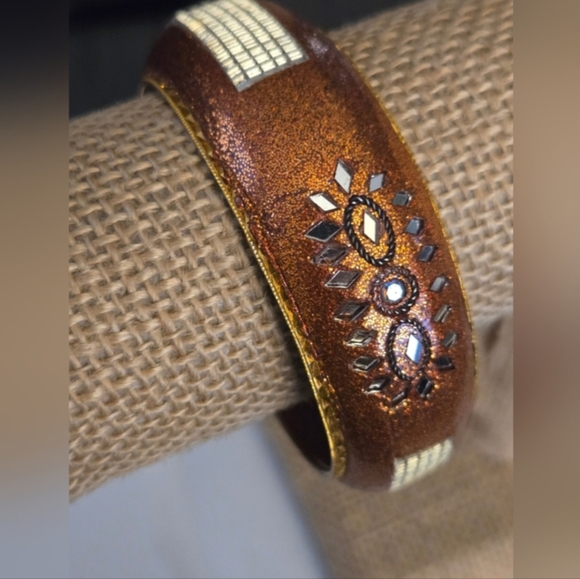 Chic Coppertone and Silver Etched Bangle Bracelet  Vintage - Picture 4 of 6